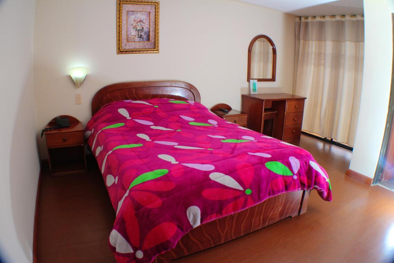 Hotel Santa Isabel 2 Ipiales Eksteriør bilde